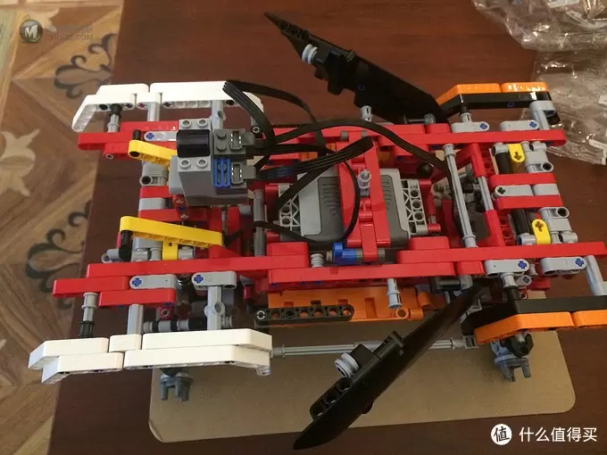 玩具，第一次玩到停不下来的感觉：LEGO 乐高 机械组 Technic 9398 四驱越野遥控车