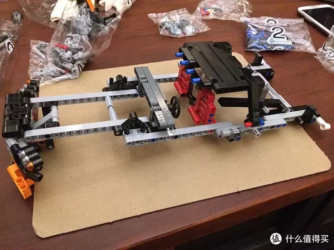 玩具，第一次玩到停不下来的感觉：LEGO 乐高 机械组 Technic 9398 四驱越野遥控车