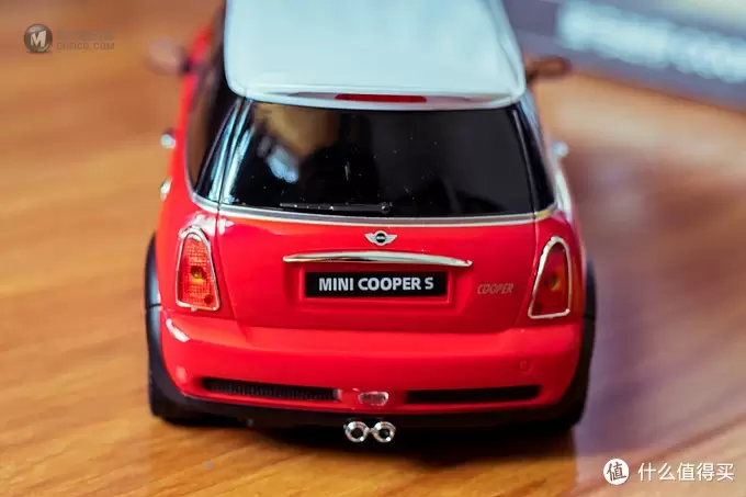 长大后的第一辆MINI COOPER S—仿真遥控车开箱测评 长大后的第一辆MINI COOPER S—仿真遥控车开箱测评