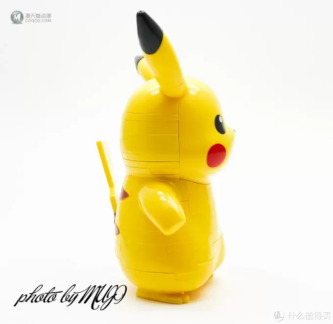 黄色电老鼠的 3D 拼图模型秀 黄色电老鼠的 3D 拼图模型秀