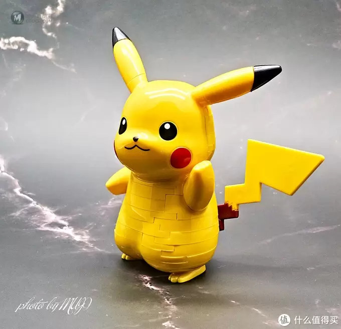 黄色电老鼠的 3D 拼图模型秀 黄色电老鼠的 3D 拼图模型秀