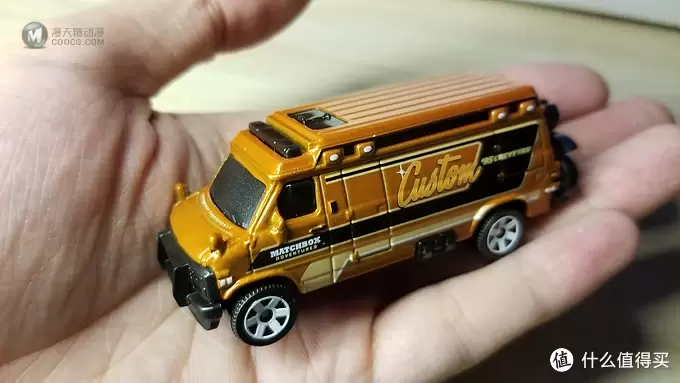 MATCHBOX 彩盒版 雪佛兰VAN、萨博班、凯雷德开盒及简介