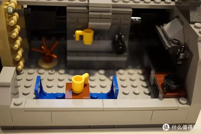 LEGO街景十周年开箱——城市广场里的小秘密