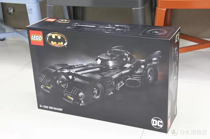 不惑大叔的legogo 篇四十八：经典重现：1989电影版蝙蝠车（LEGO76139）
