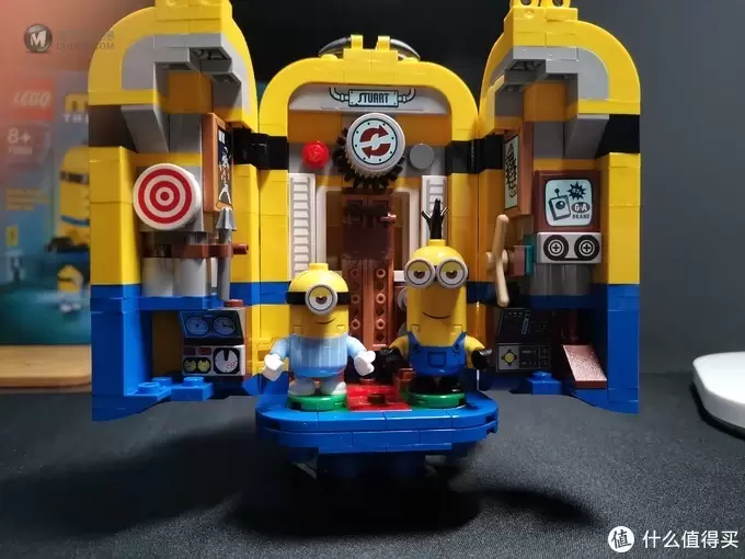 老杨的玩具仓库 篇二十：老杨的玩具仓库二十一：LEGO 小黄人秘密基地 75551  