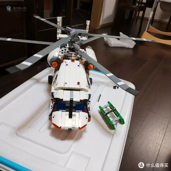 老杨的玩具仓库 篇十：乐高机械组 42052 双旋翼运输直升机