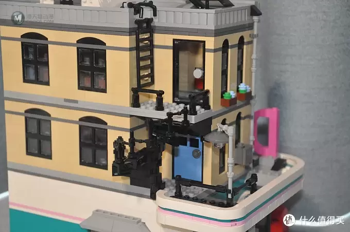 单反毁一生，LEGO穷三代 篇一百三十二：LEGO 乐高 街景 10260 Downtown Diner 美式怀旧餐厅