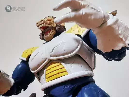 S.H.Figuarts 龙珠Z 大猿贝吉塔