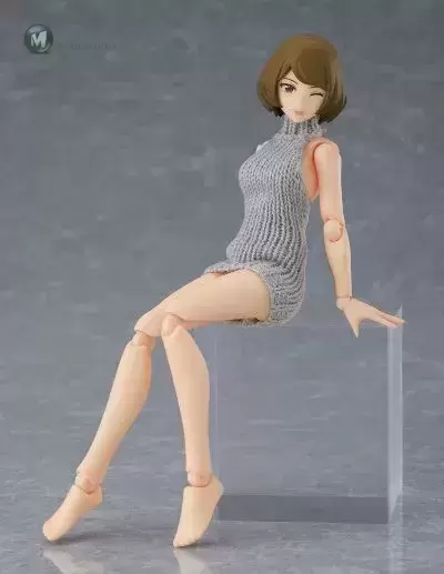 figma#505 女性body 千秋 露背毛衣