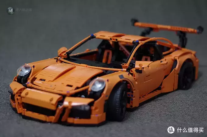 我的LEGO科技系列 篇一：买得起的保时捷 — 42056 Porsche 911 GT3