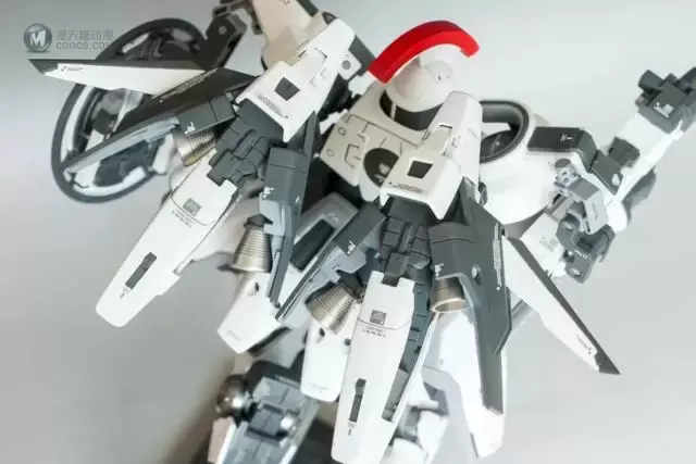 【佳作】苍白之闪电，MG 托鲁基斯 Tallgeese TV配色