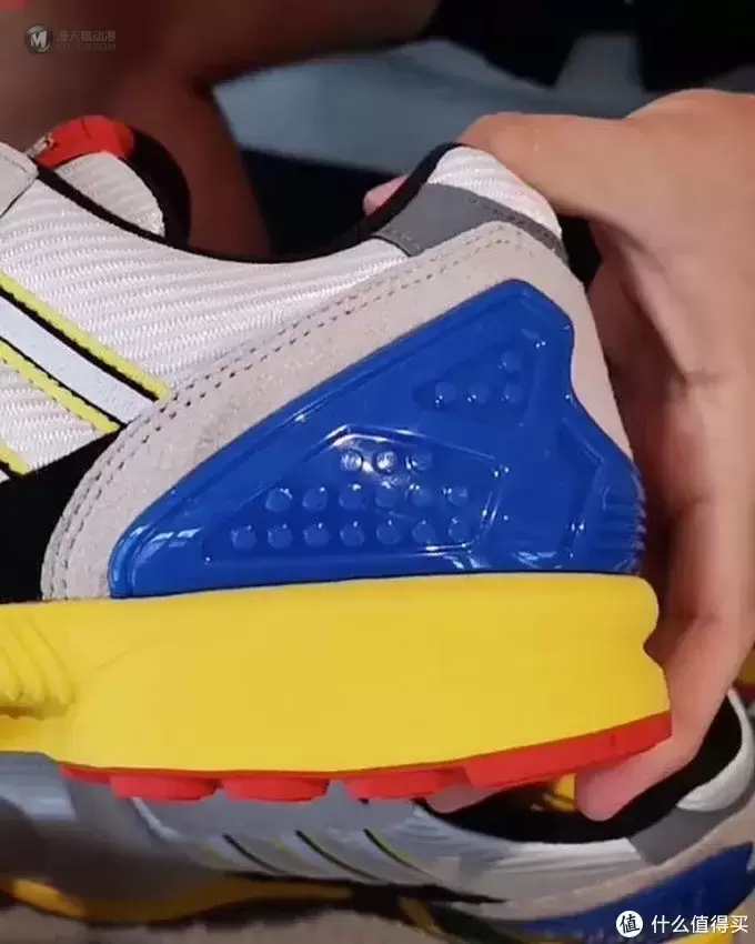 欢迎来到乐高世界：又是一场跨界合作 LEGO X adidas 联名公布