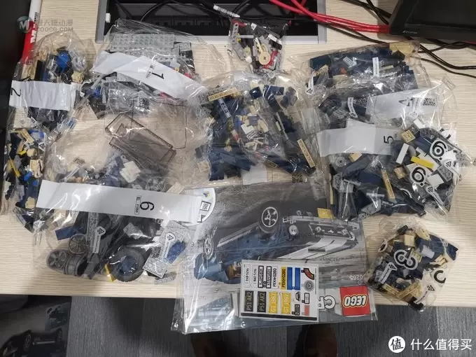 老杨的玩具仓库 篇三十三：LEGO 10265 福特野马评测