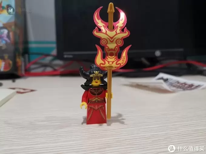 老杨的玩具仓库 篇三十四：LEGO 80010 牛魔王烈火战甲 评测