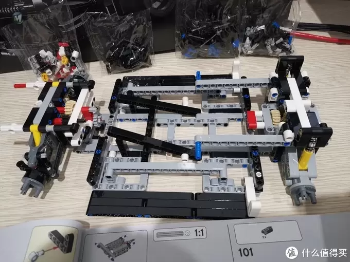 老杨的玩具仓库 篇三十一：LEGO机械组 42096保时捷911RSR评测