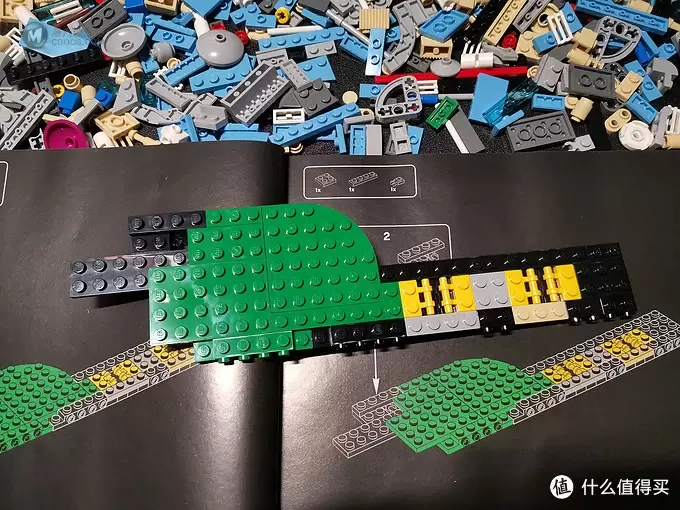 老杨的玩具仓库 篇二十八：LEGO 微型建筑21039 上海天际线 简评