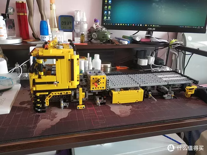 我与国产积木有个约会 篇四：复刻42009套内G模式MOC-5709Crane Truck