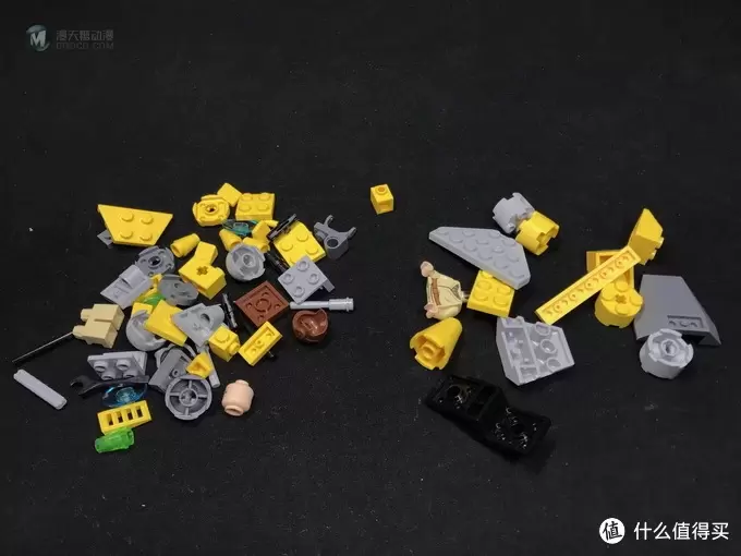 LEGO拼拼乐 篇三百零七：乐高 LEGO 星球大战迷你战队系列 75223 纳布星际战机