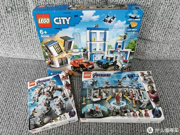 LEGO 76124战争机器重武装机甲的站直小改造