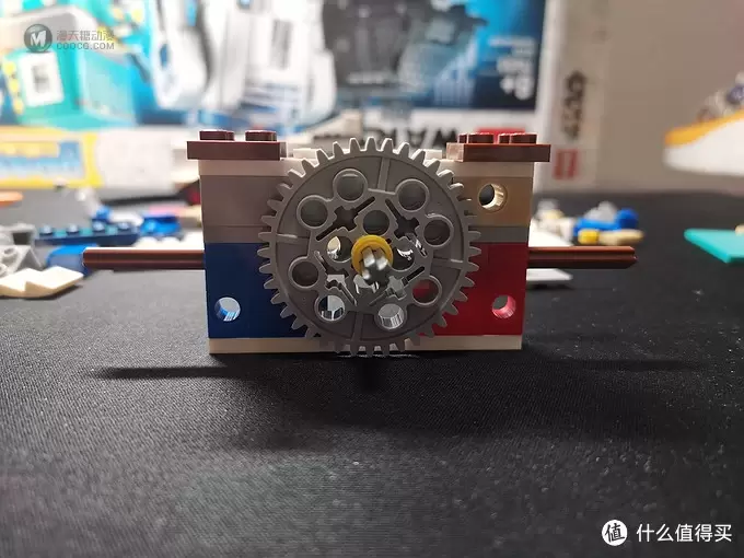 老杨的玩具仓库 篇二十三：LEGO boost 75253 机器人指挥官