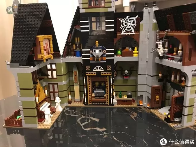 乐高 篇二：LEGO Haunted house 10273 鬼屋跳楼机 拆箱