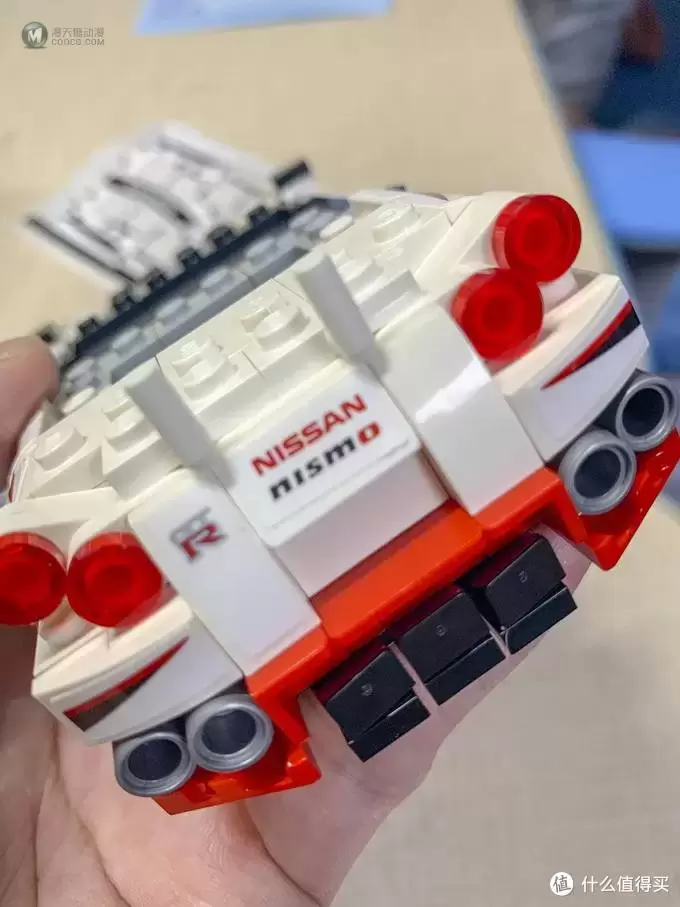 少爷的乐高系列 篇五十：LEGO 乐高76896 Nissan GT-R NISMO赛车