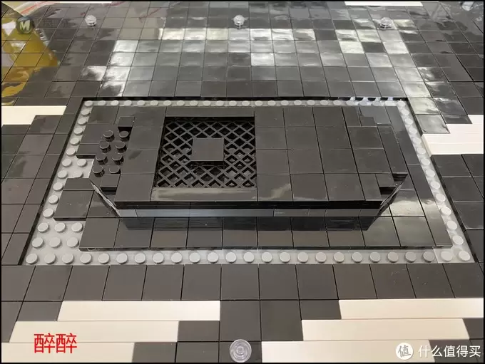 MOC 篇十五：【MOC】Docking Bay（千年隼停机坪）醉测评