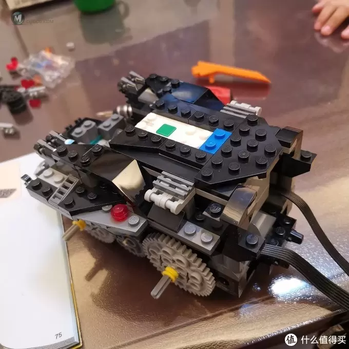 老杨的玩具仓库 篇十七：老杨的玩具仓库 篇十七：lego 76112 遥控蝙蝠车