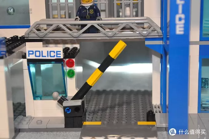 单反毁一生，LEGO穷三代 篇一百三十六：LEGO City 60047 城市系列 警察局 Police Station