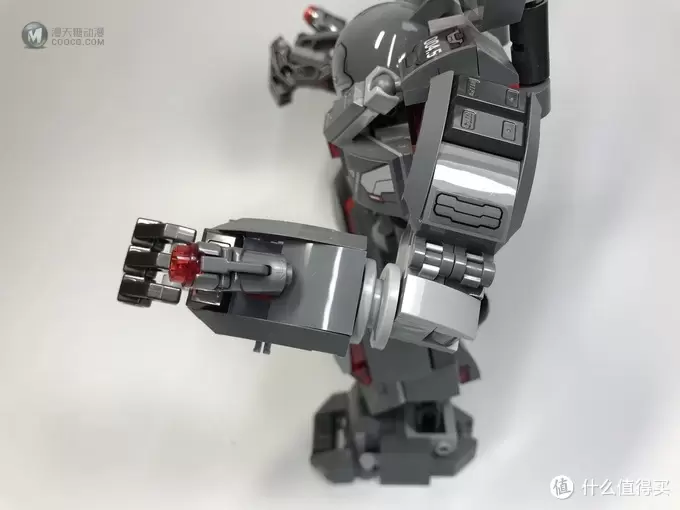 好玩的LEGO：乐高76124 战争机器重武装机甲