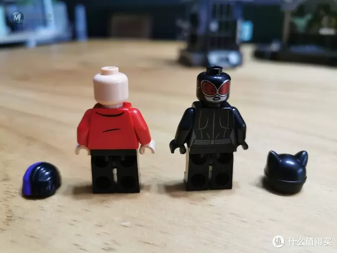 乐高DC坑 篇三：是集蝙蝠洞之大成？还是缩水之王？LEGO76122蝙蝠洞泥脸入侵评测