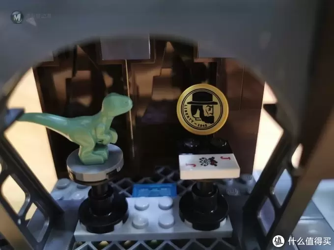 乐高DC坑 篇三：是集蝙蝠洞之大成？还是缩水之王？LEGO76122蝙蝠洞泥脸入侵评测