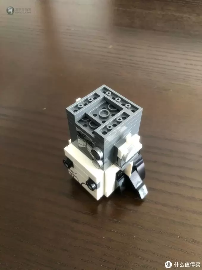 乐高 方头仔 篇十四：LEGO BRICKHEADZ 乐高方头仔41594阿曼多·萨拉查船长