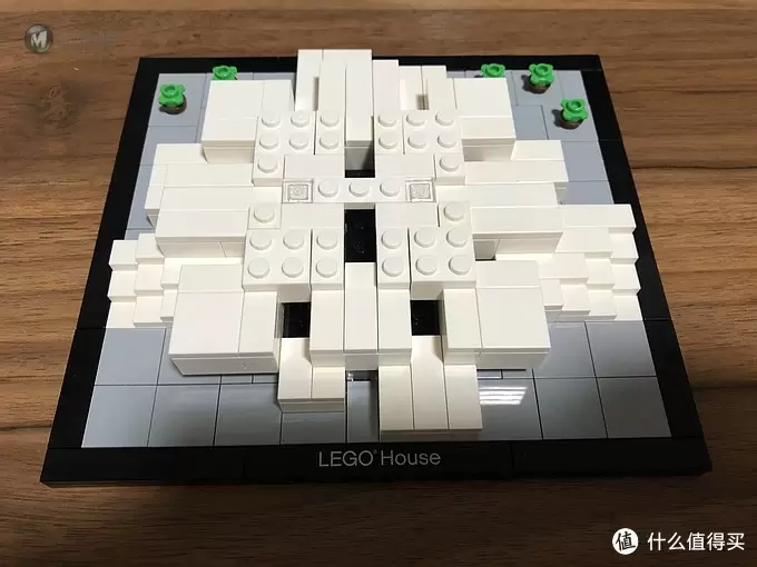 乐高建筑系列 篇一：LEGO HOUSE 4000010