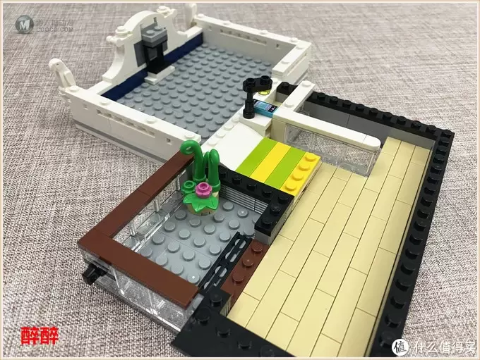 MOC 篇十三：乐高积木31097（Townhouse）街景化---醉测评