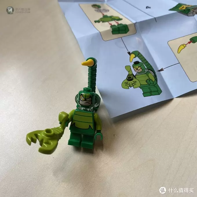 乐高这个大坑 篇六十八：LEGO超级英雄系列76071蜘蛛侠对战蝎子