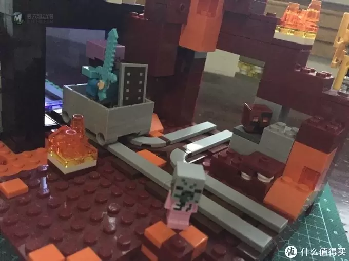 乐高 篇八：乐高 Minecraft系列 21143冥界门户评测