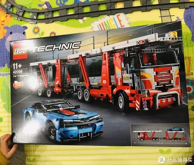 LEGO 篇十三：春节首入坑——720+超值入手Lego Technic 42098“肉王”双车组（2493颗粒）