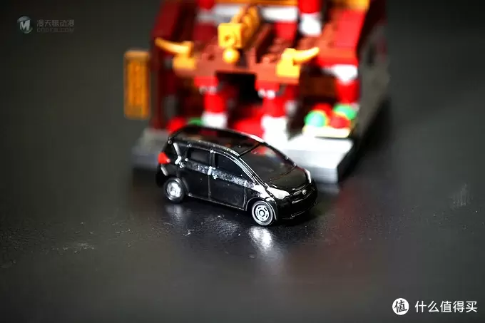 带你看看多美卡三款丰田合金小车