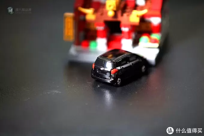 带你看看多美卡三款丰田合金小车
