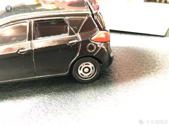 带你看看多美卡三款丰田合金小车