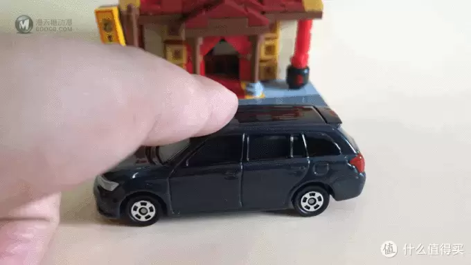 带你看看多美卡三款丰田合金小车