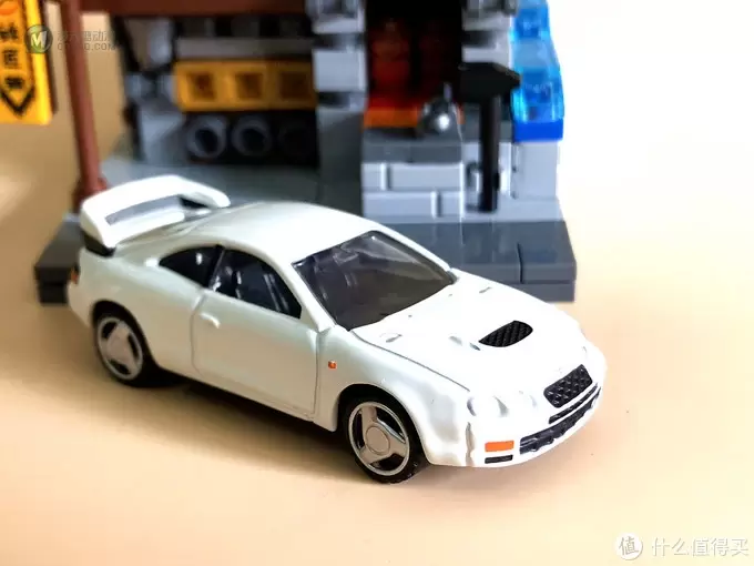 带你看看多美卡三款丰田合金小车