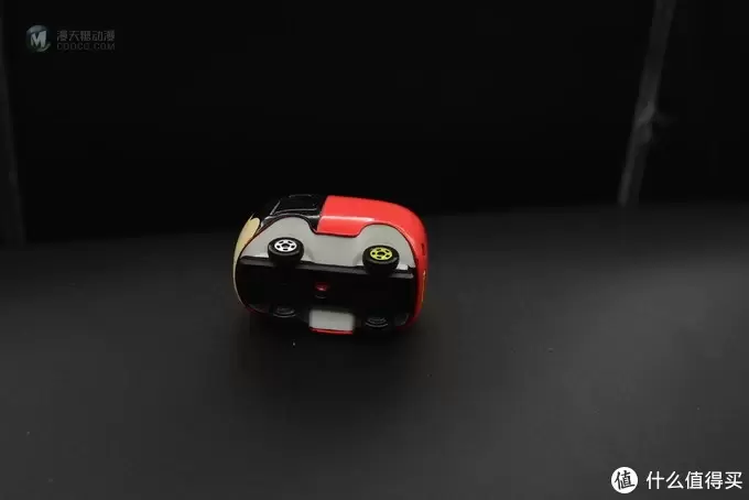 每逢特价入两个 组建TAKARA TOMY多美 mini合金车队