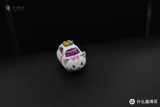 每逢特价入两个 组建TAKARA TOMY多美 mini合金车队