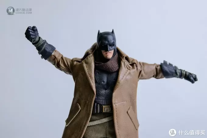 夭寿了，这个蝙蝠侠杀人了！Mezco 噩梦蝙蝠侠 晒单