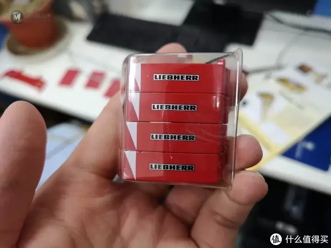 一柱擎天—利勃海尔LTM11200 1:50合金模型