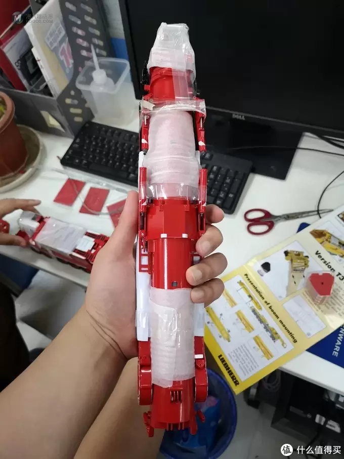 一柱擎天—利勃海尔LTM11200 1:50合金模型