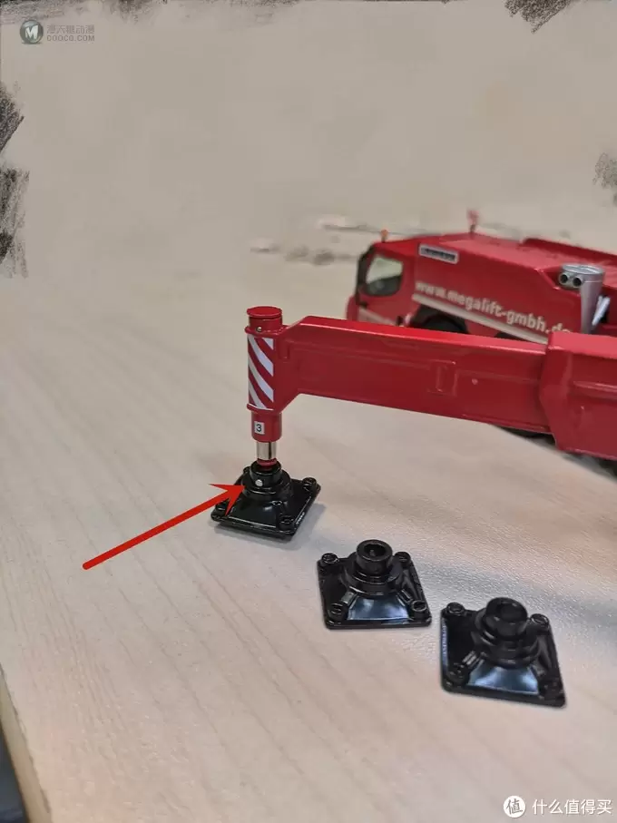 一柱擎天—利勃海尔LTM11200 1:50合金模型
