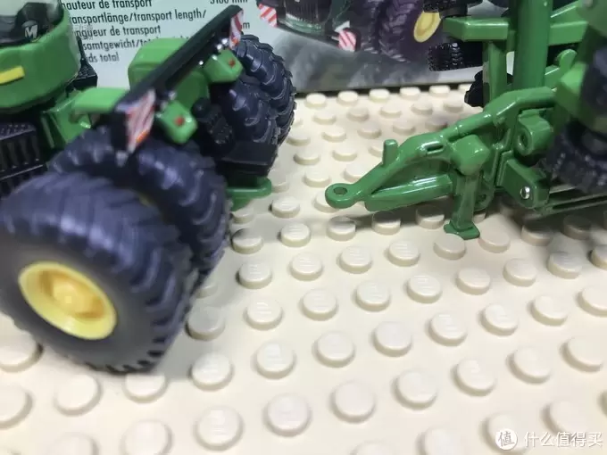 SIKU 仕高 1:87 合金模型 SKUC 1856 八轮重型拖拉机 John Deere 9630